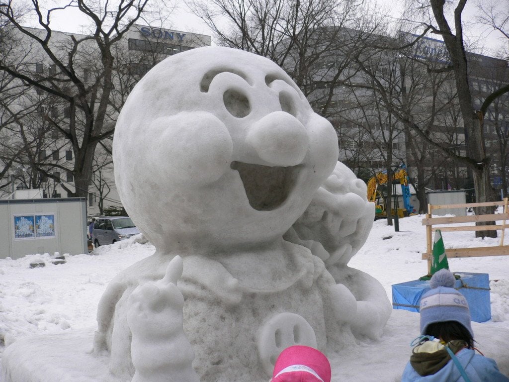 Anpanman_Snow_Sculpture_Sapporo_Japan