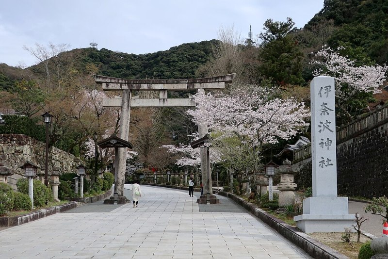 Torii of Inaba Shrine, Gifu